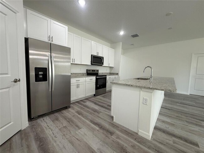 Building Photo - 2514 W Lawrence Ct