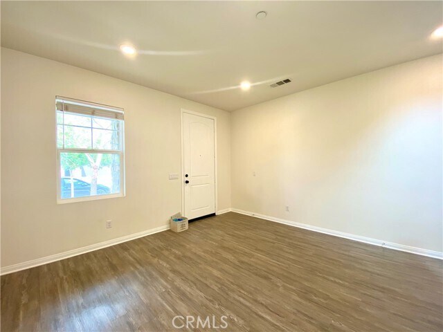 Building Photo - 4733 Rogers Way