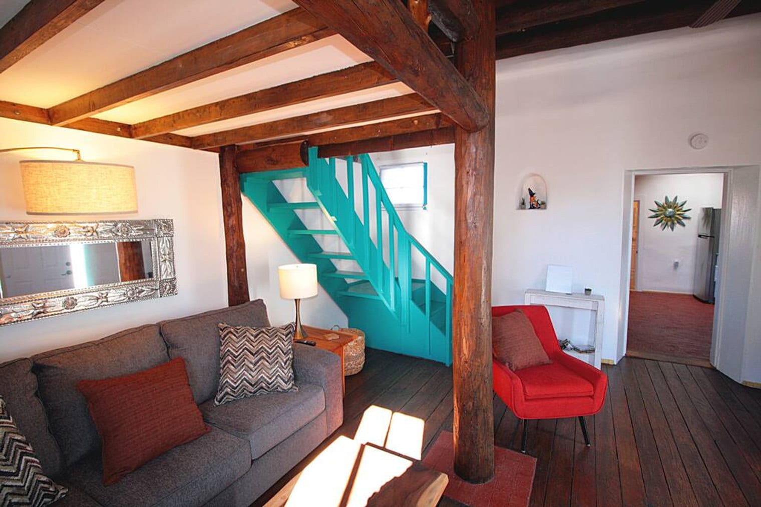 Building Photo - 250 Closson St