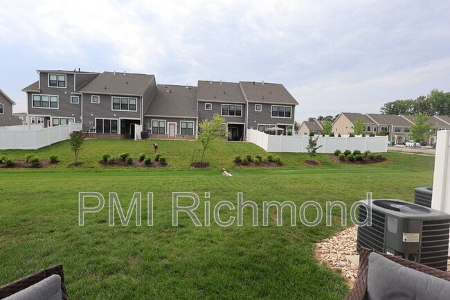 Building Photo - 12312 Wescott Dr