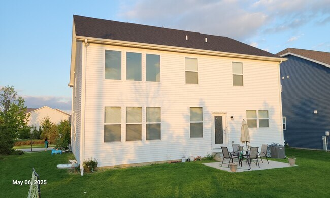 Building Photo - 3607 Ambrosia Dr