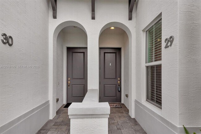 Building Photo - 22954 Clear Echo Dr