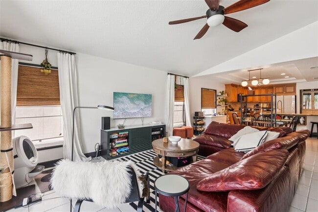 Building Photo - 1266 Paradise Lake Dr