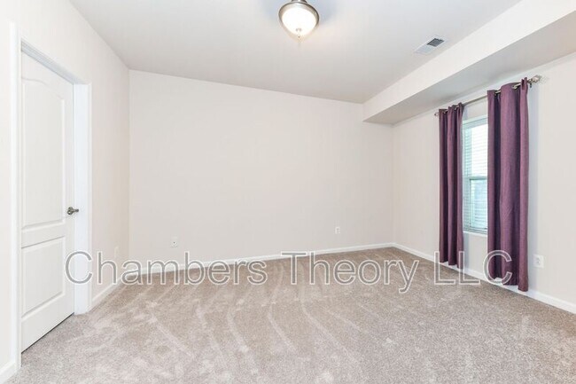 Building Photo - 21026 Potomac Trail Cir