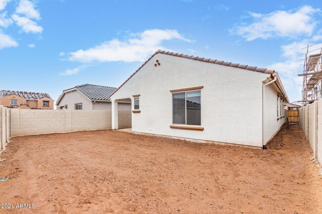 Building Photo - 8755 W Solano Dr