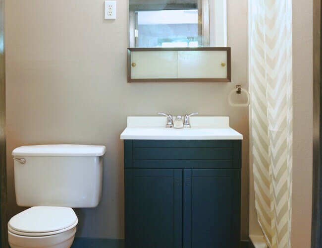 Bathroom - 201 7th Ave SE