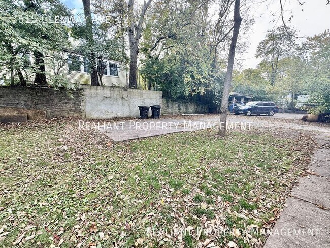 Building Photo - 3615 Glenway Ave