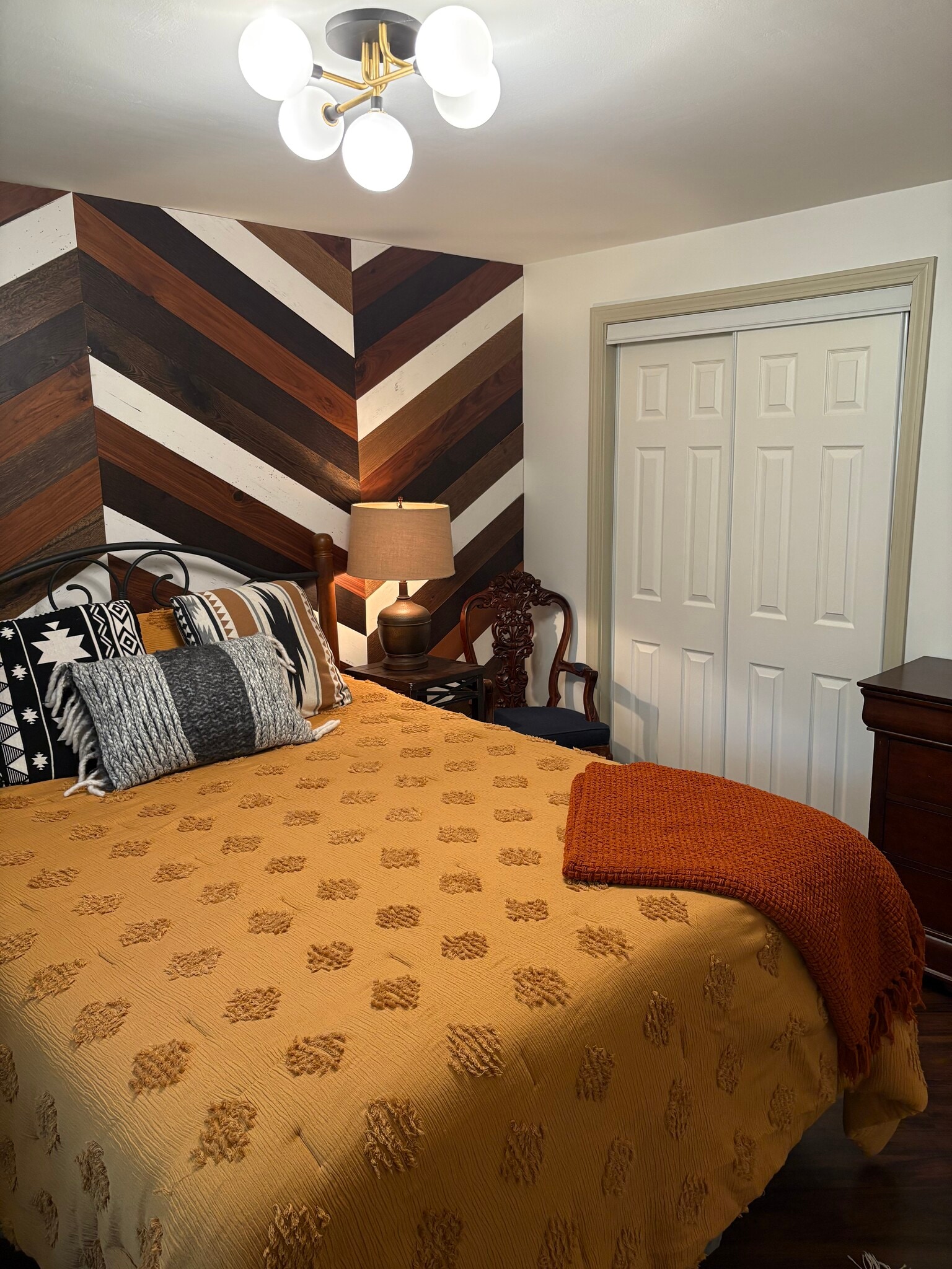 Bedroom - 166 Center Rd