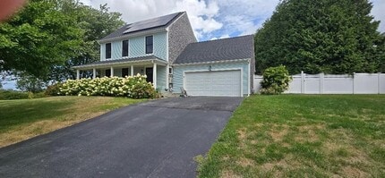 Building Photo - 18 John Kesson Ln