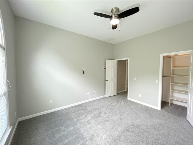 Building Photo - 655 Huntwick Pl