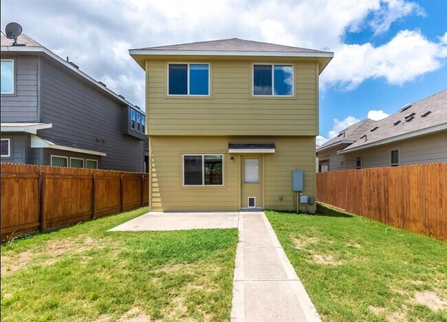 Building Photo - 4515 Esper Ln