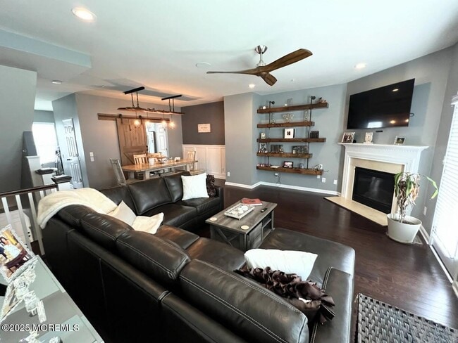 Building Photo - 147 Waypoint Dr