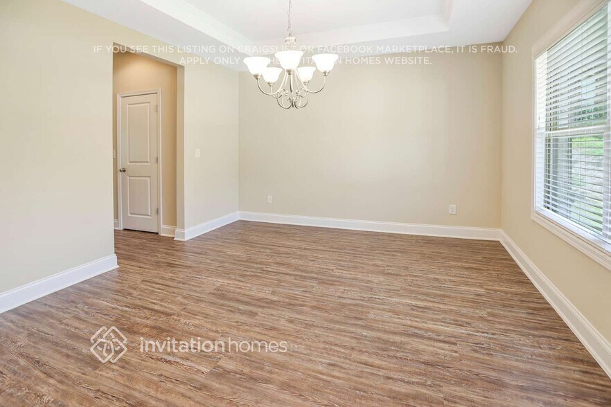 Building Photo - 449 Dublin Way