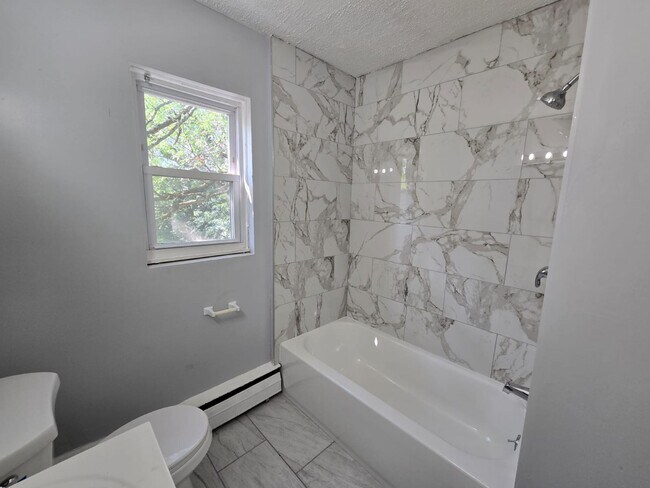 Building Photo - White Horse Gardens is a beautiful place to call home, offering comfort, charm, and everyday conv...