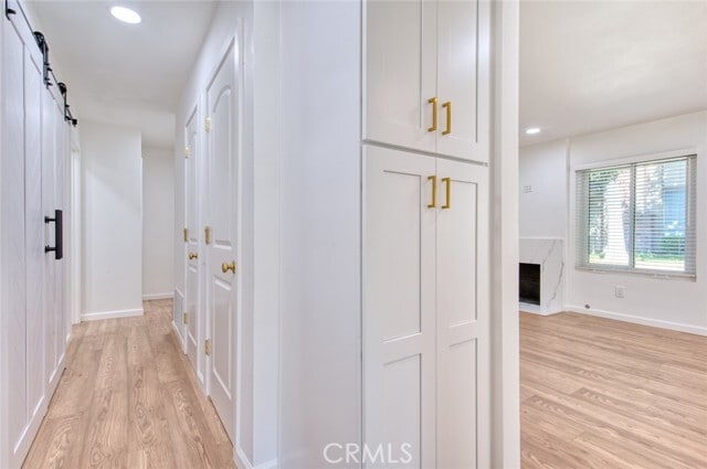 Building Photo - 961 S Mintwood Ln