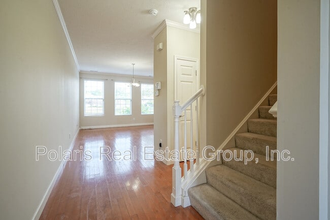 Building Photo - 4084 Weston Pointe Dr