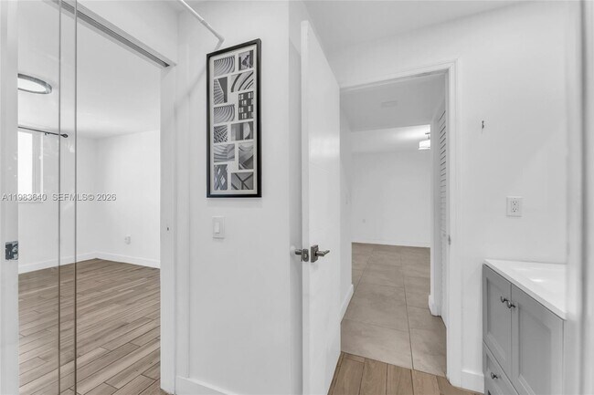 Building Photo - 1251 NE 108th St