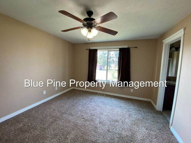Building Photo - 3818 196 N