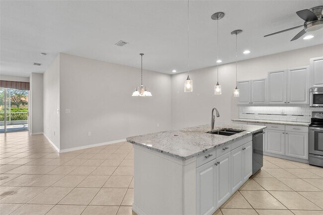 Building Photo - 9486 Hawk Nest Ln