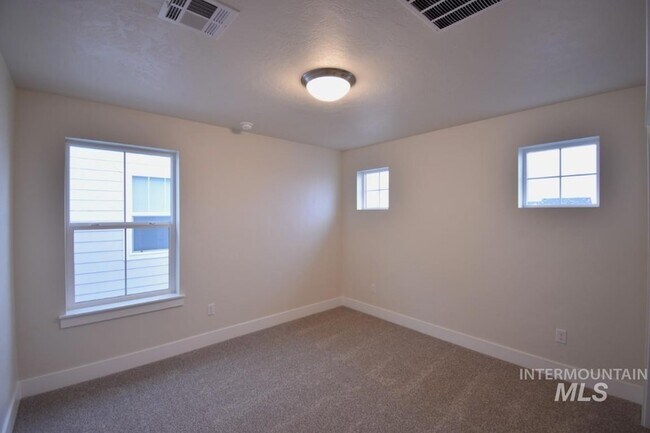 Building Photo - 6278 W Fireline St