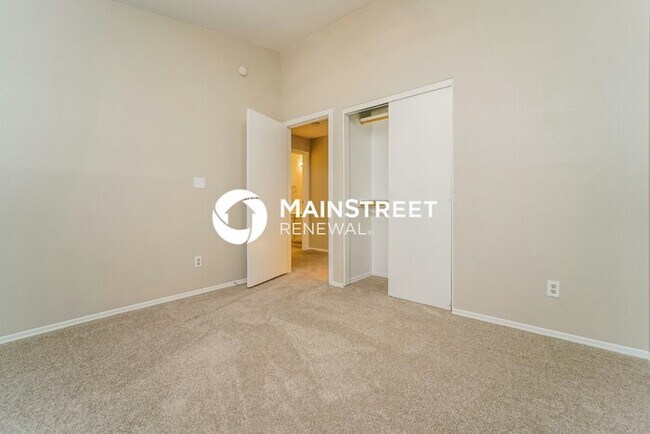 Building Photo - 3 Bedroom Pet-Friendly Home in TUCSON, AZ ...
