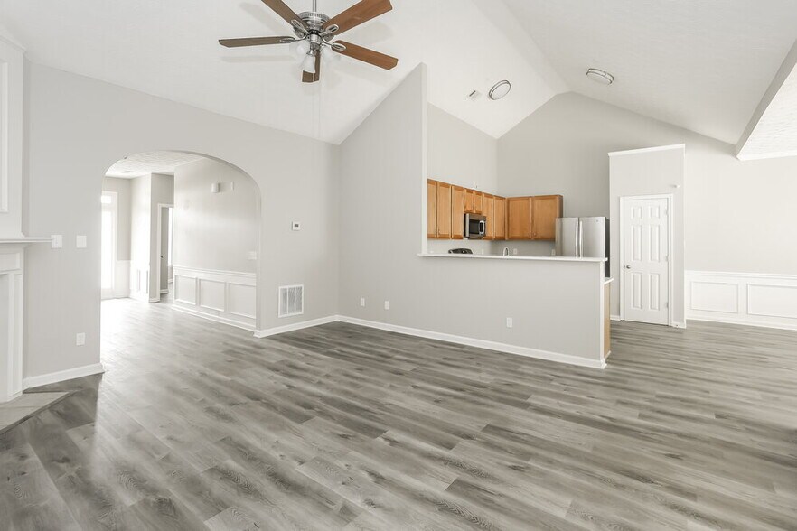 Building Photo - 3118 Baywood Ct