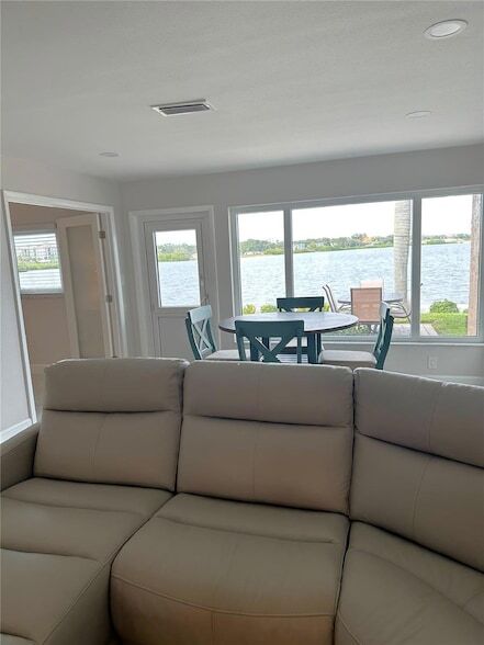 Building Photo - 19029 US Hwy 19 N