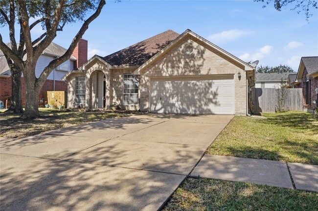 Building Photo - 3206 Ivory Pointe Dr