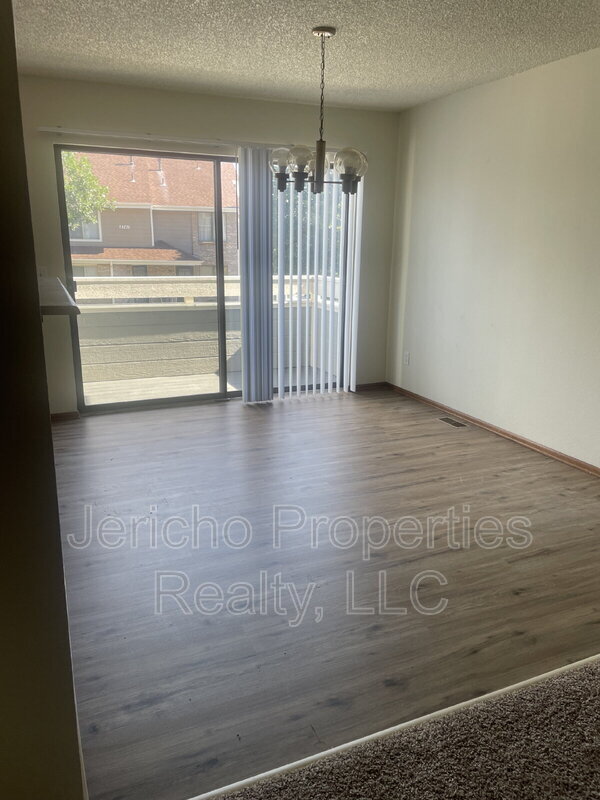 Building Photo - 8731 W Cornell Ave