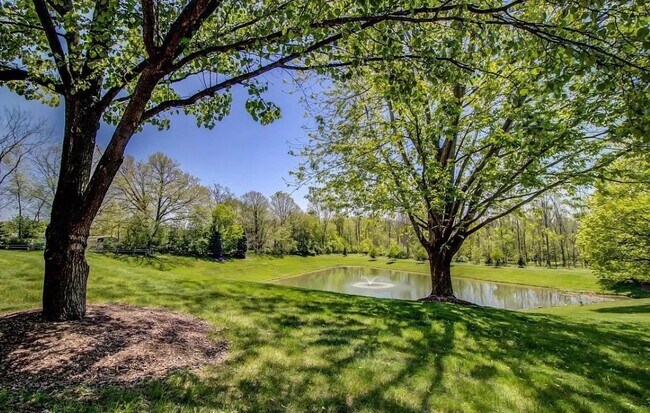 Building Photo - 3031 Poplar Creek Dr SE