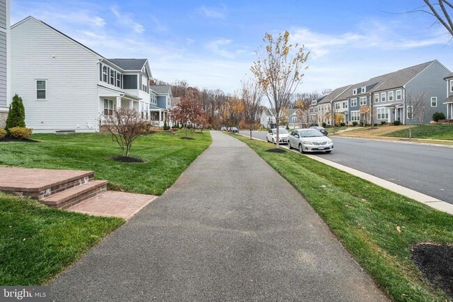 Building Photo - 1814 River Heritage Blvd