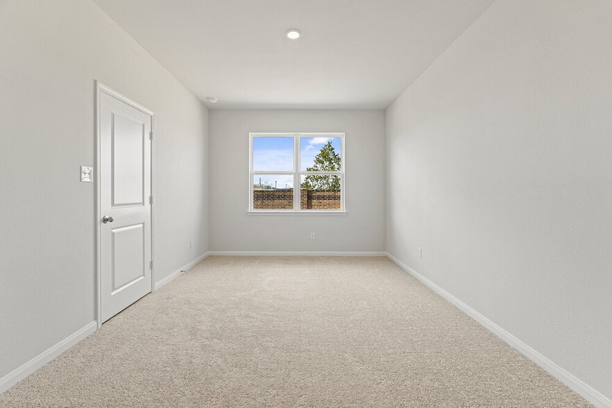 Building Photo - 7638 Tipton Meadow Way