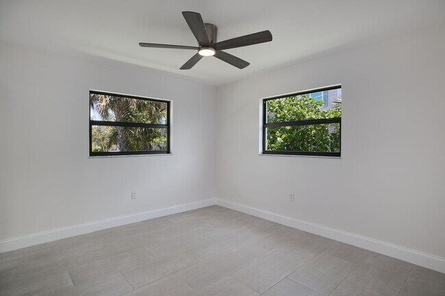 Building Photo - 9436 Sage Ct