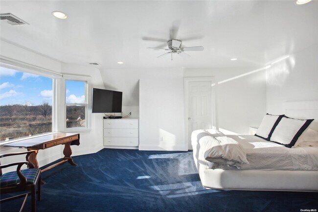 Building Photo - 145 Olivers Cove Ln