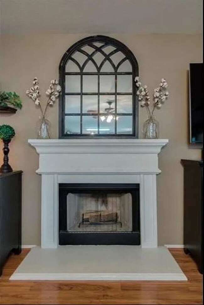 Building Photo - For Rent: Beautiful 3 Bedroom Home in Red Oak, TX!