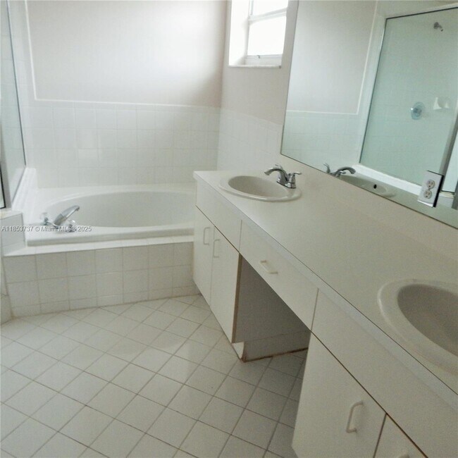 Building Photo - 11248 NW 51st Terrace