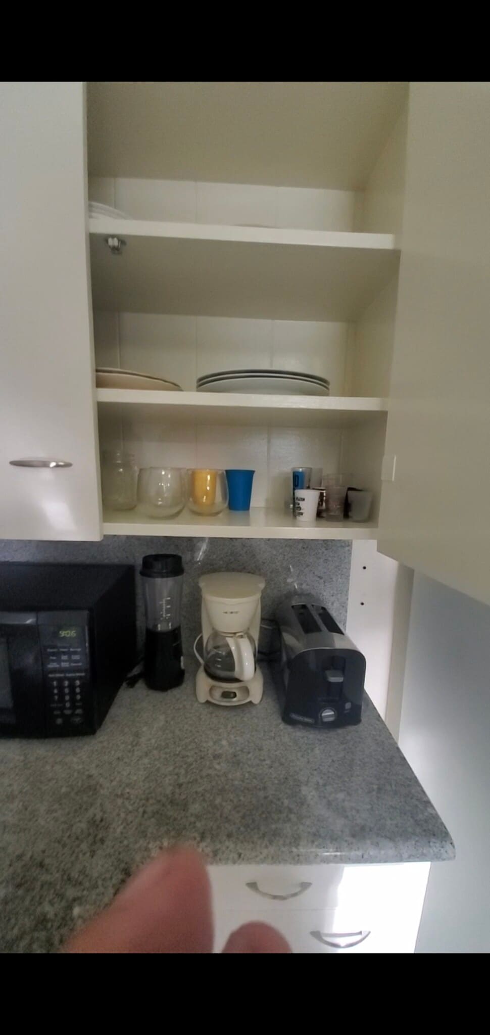 Coffee pots, cups, mugs are all here - 45-217 Lilipuna Rd
