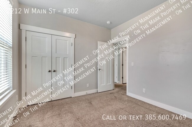 Building Photo - 2212 W Main St