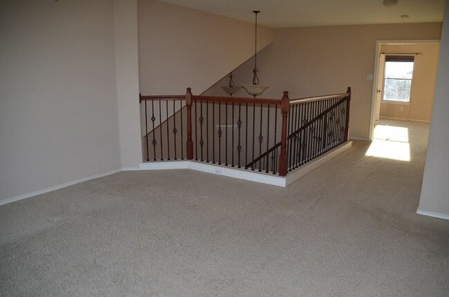 Building Photo - 11201 Dodge Cattle Dr