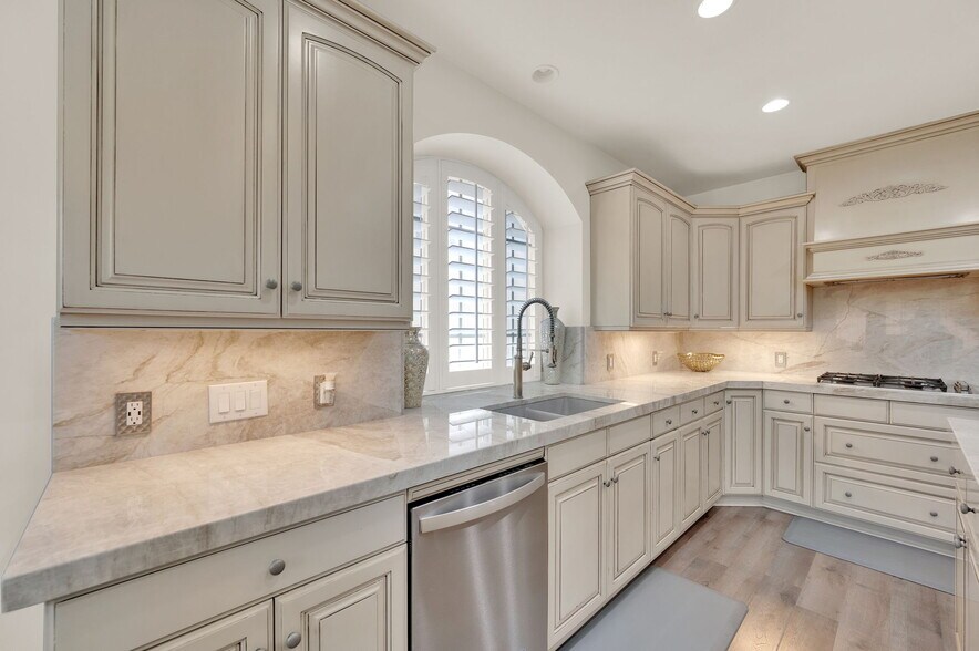 Building Photo - 7187 S Villandrie Ln