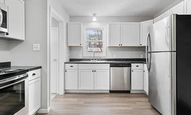 Building Photo - 5897 Concord Blvd