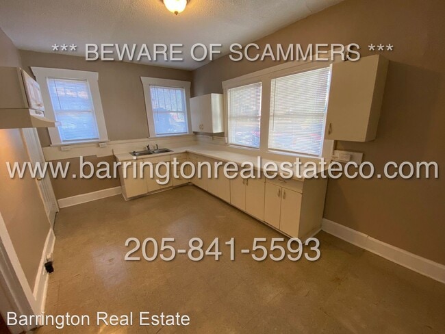 Building Photo - 3 br, 1 bath House - 2604 Court R