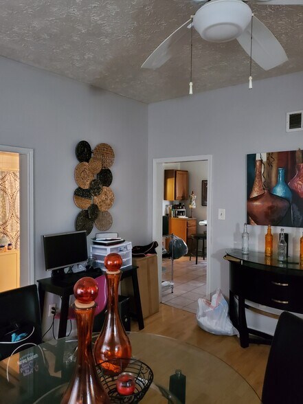 Building Photo - 2862 N Olney St