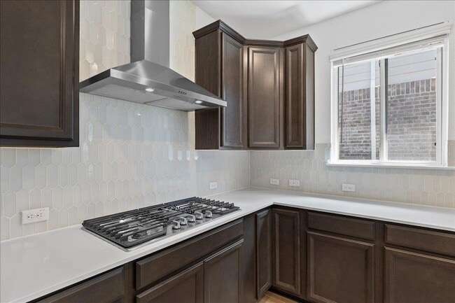 Building Photo - 11905 Paseo de los Lagos Ln