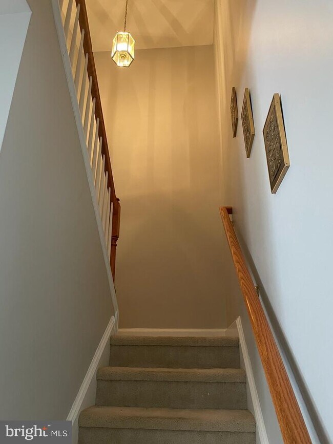 Building Photo - 55 Calder Way