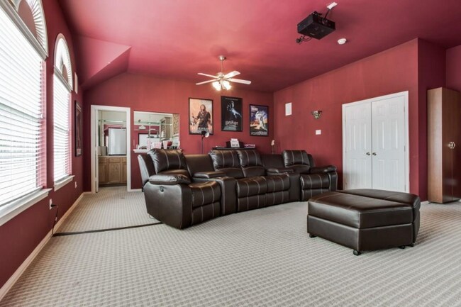 Building Photo - 5548 Rock Canyon Rd