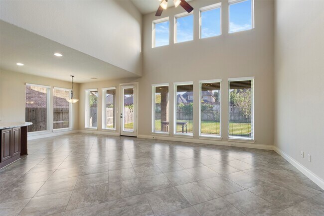 Building Photo - 3819 May Ridge Ln