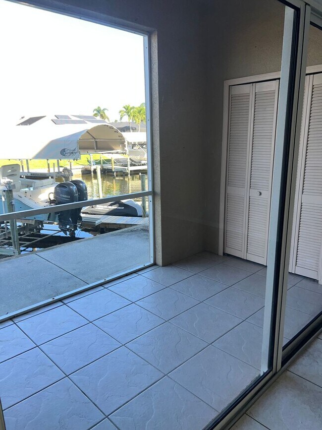 Building Photo - Villa Congress