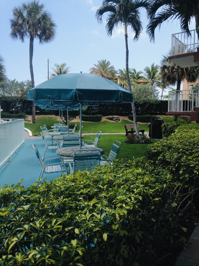 Building Photo - 3500 S Ocean Blvd