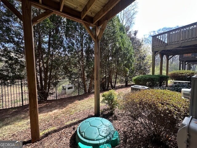 Building Photo - 7540 Jamestown Dr